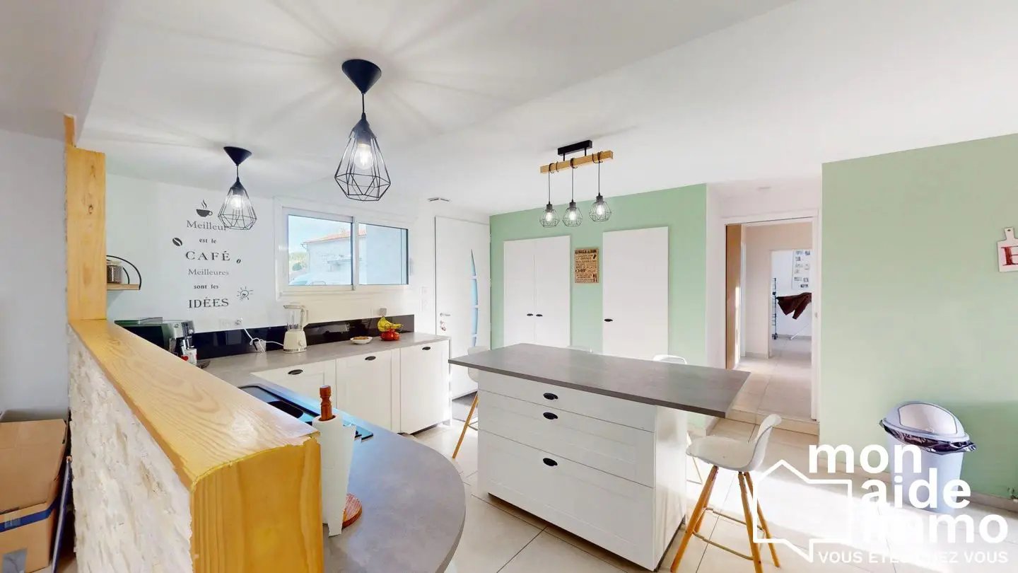 Maison à vendre, 234m², Benet