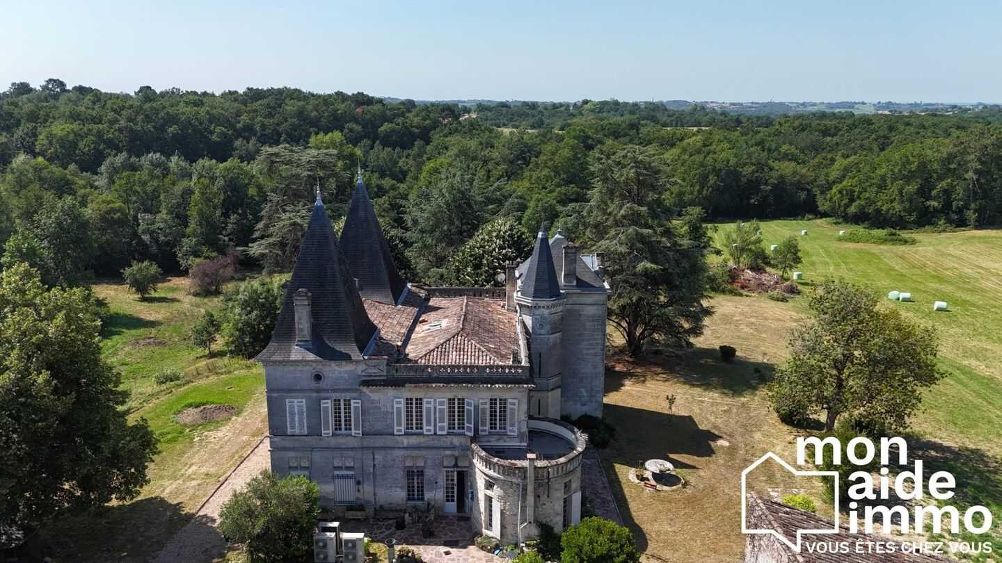Maison à vendre, 900m², Créon