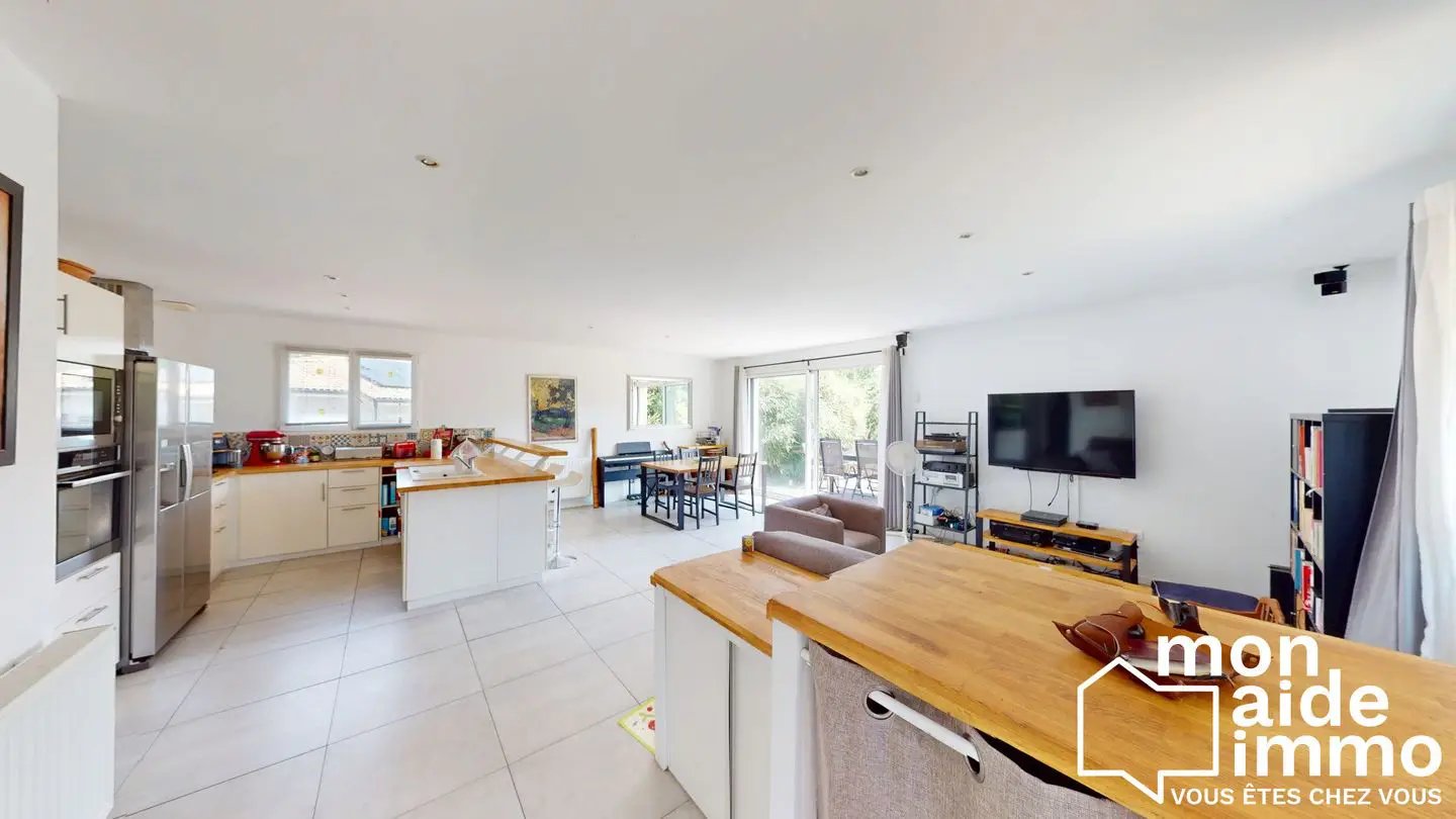 Maison à vendre, 113m², Sadirac