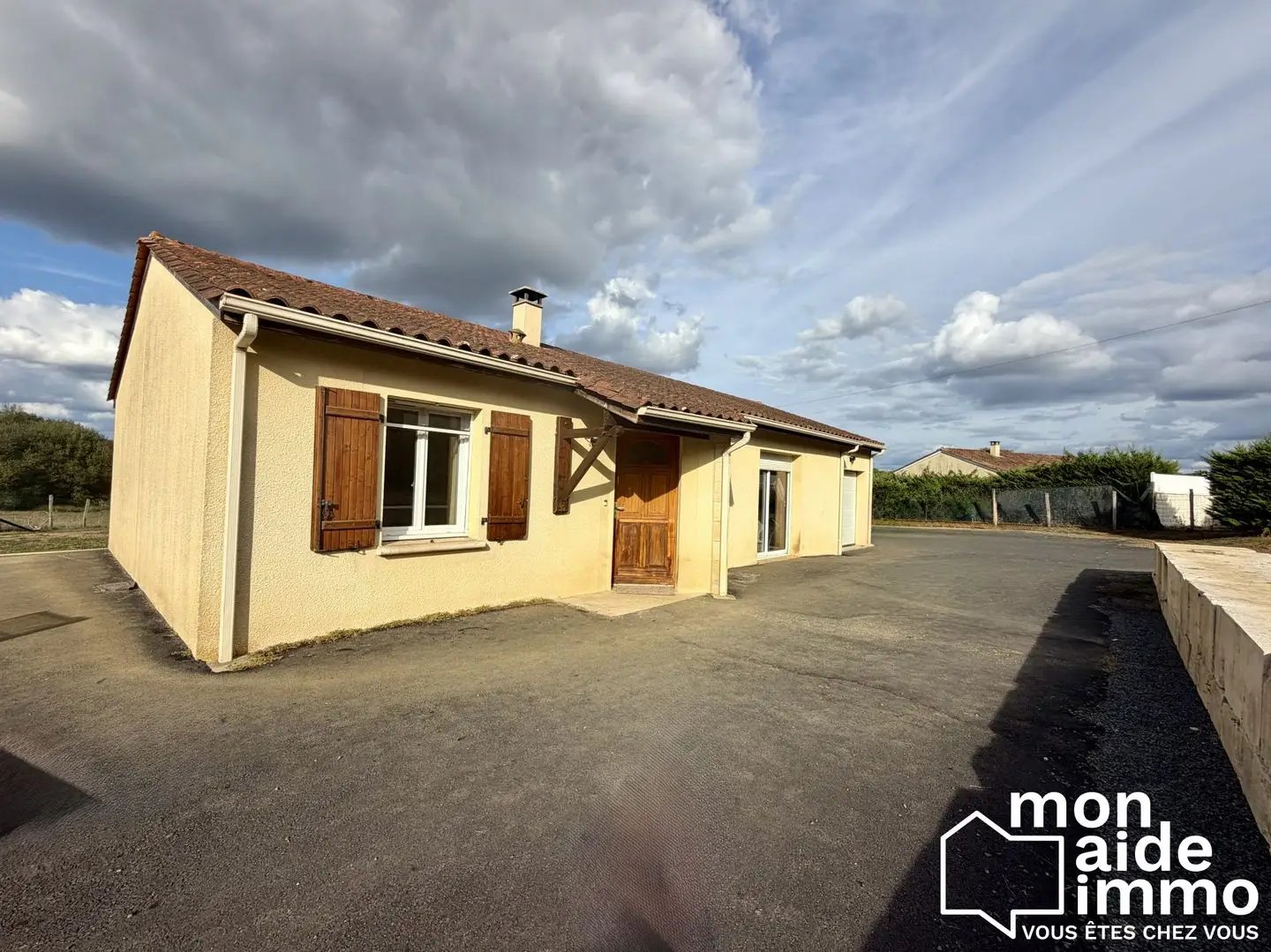 Maison à vendre, 107m², Thiviers