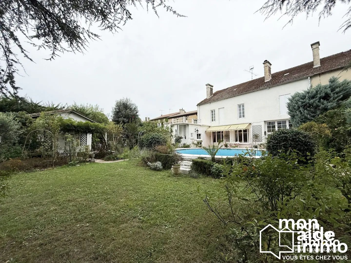 Maison à vendre, 266m², Cocumont