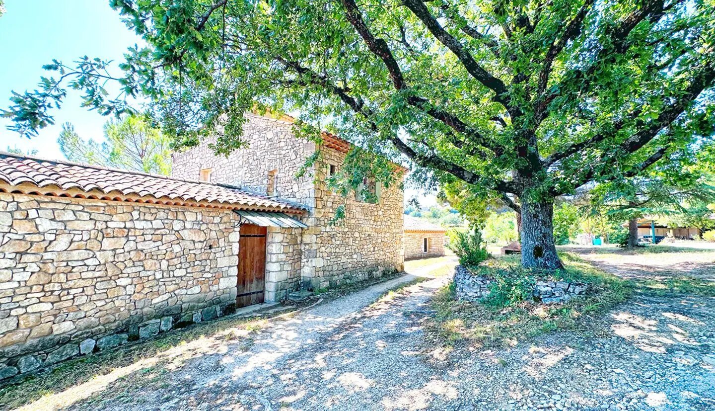 Maison à vendre, 184m², Céreste-en-Luberon