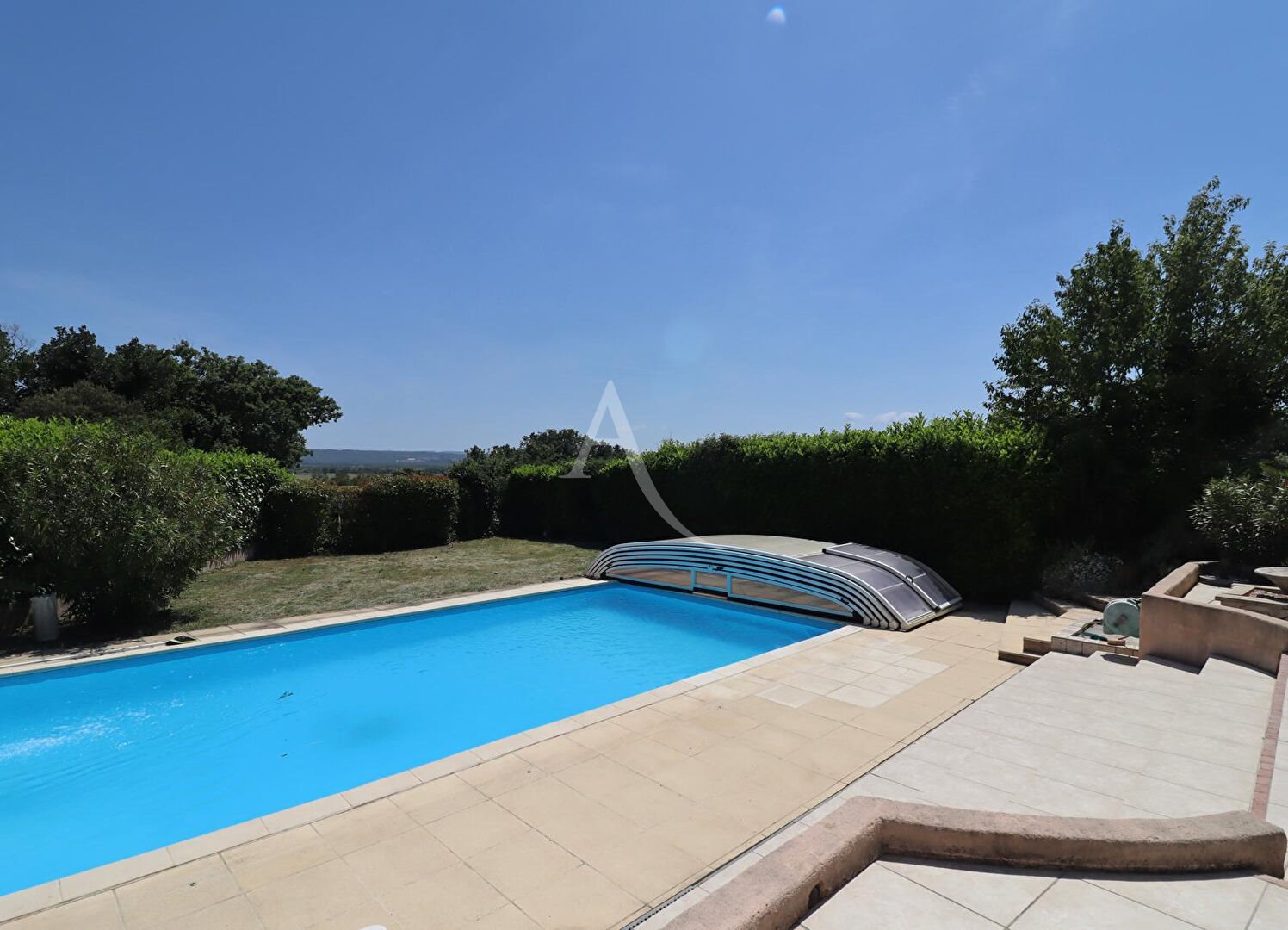 Maison à vendre, 121m², Sainte-Tulle