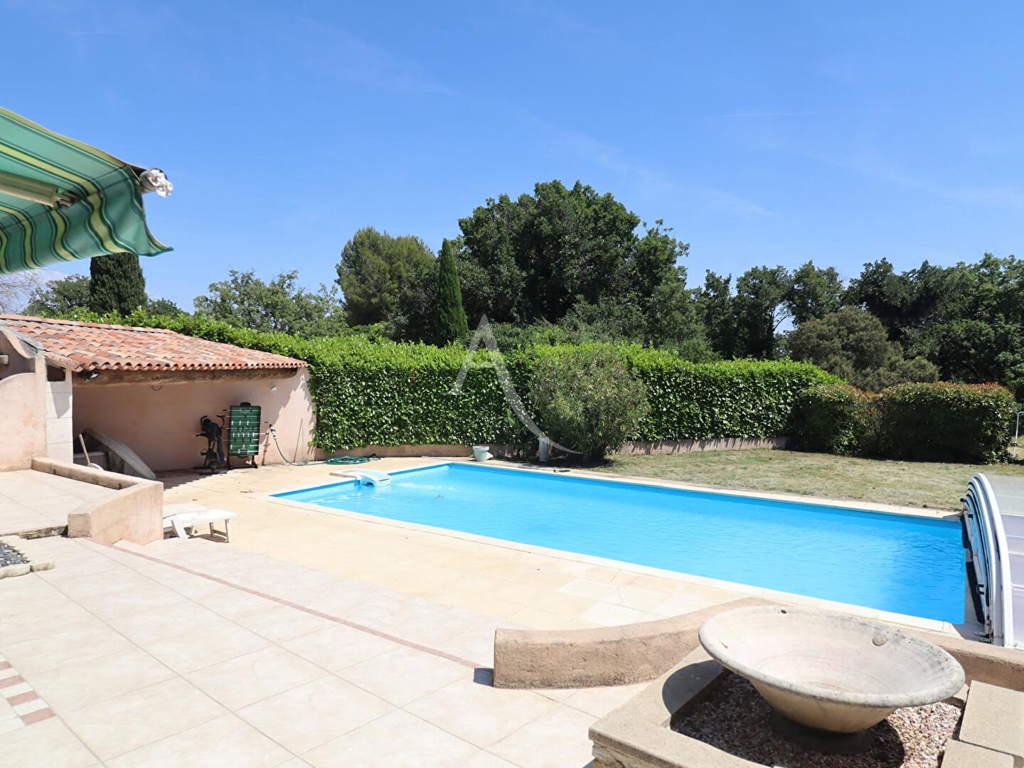 Maison à vendre, 121m², Sainte-Tulle