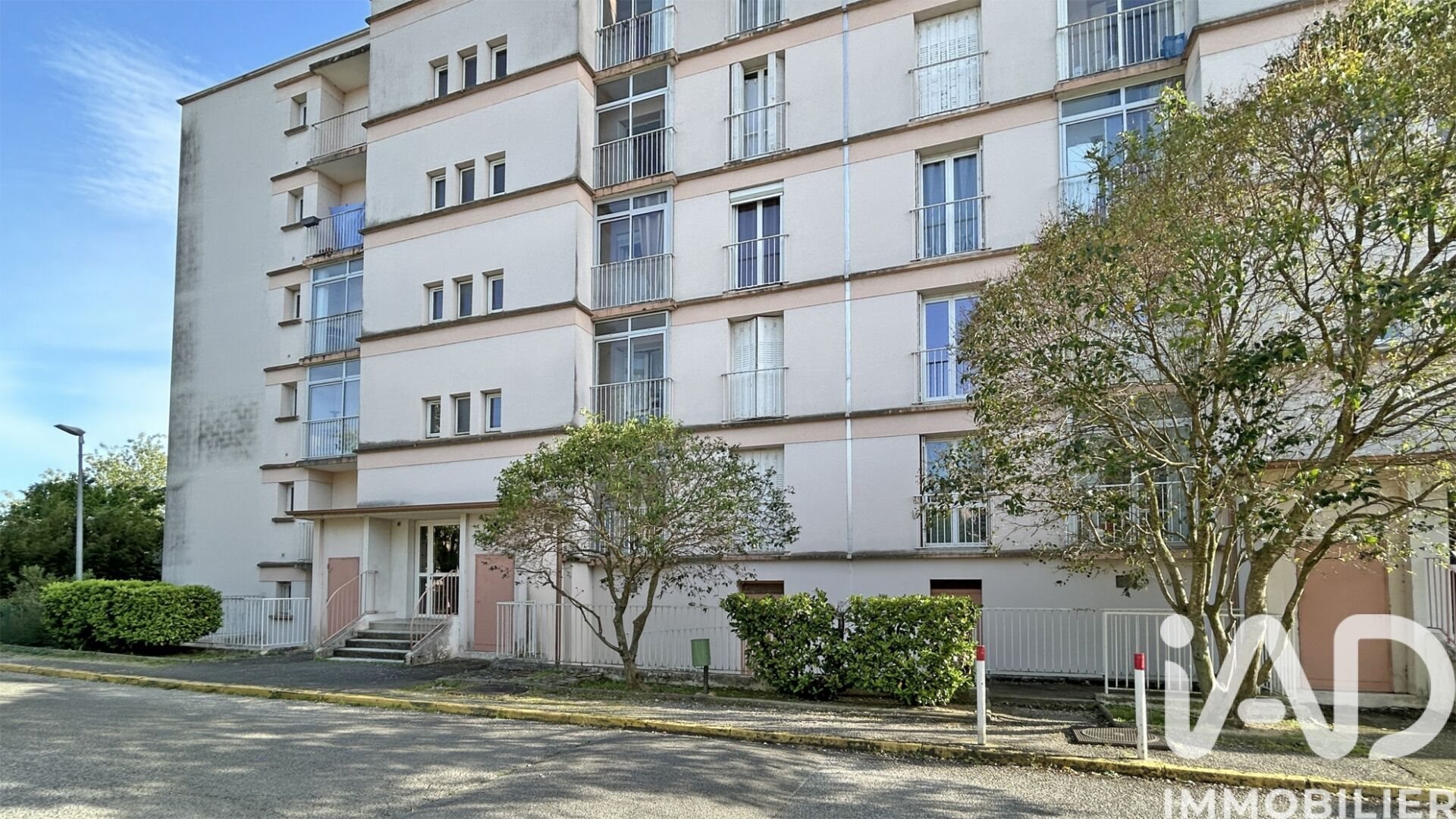 Appartement à vendre, 69m², Bourg-Saint-Andéol