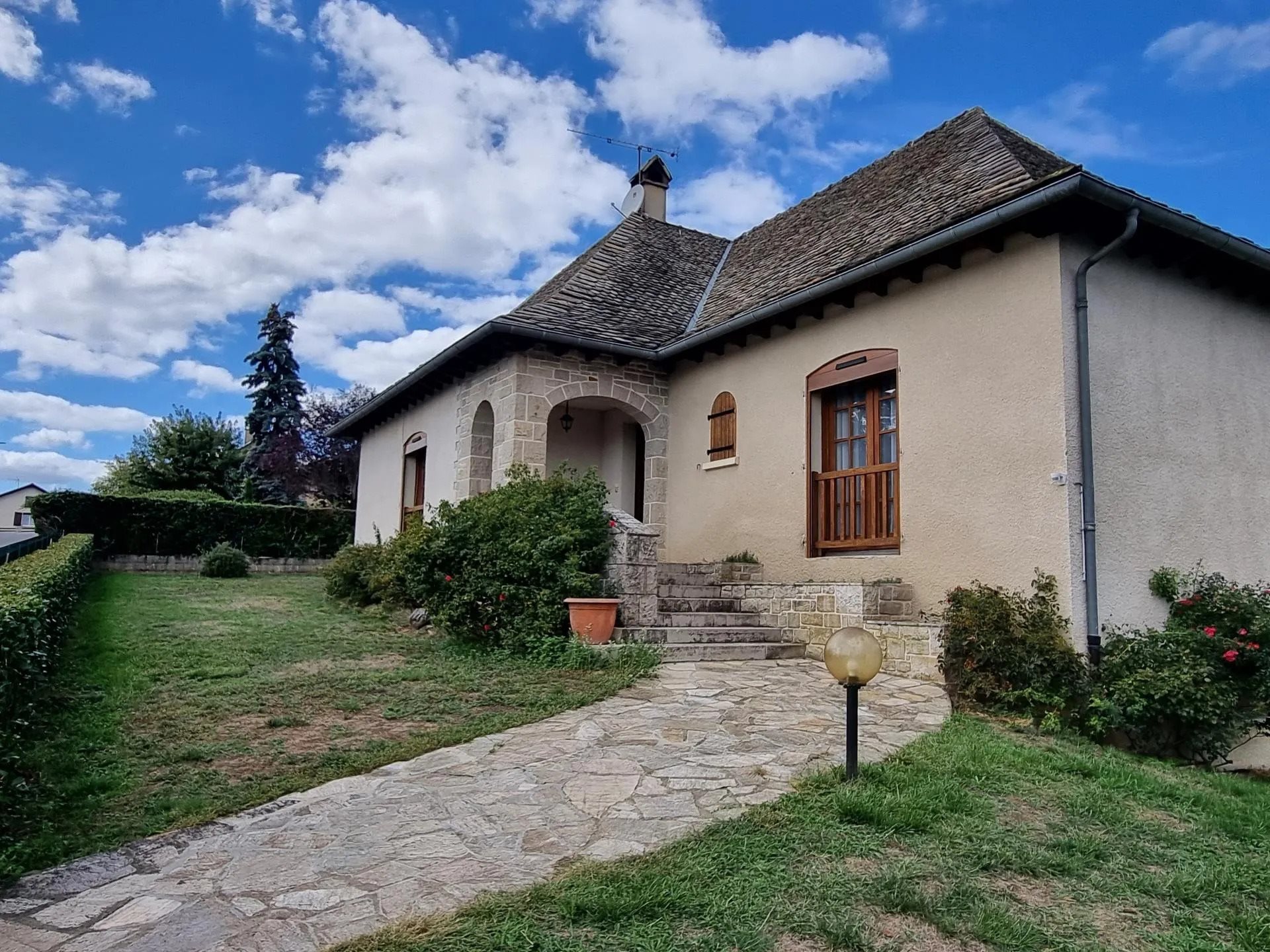 Maison à vendre, 130m², La Salvetat-Peyralès