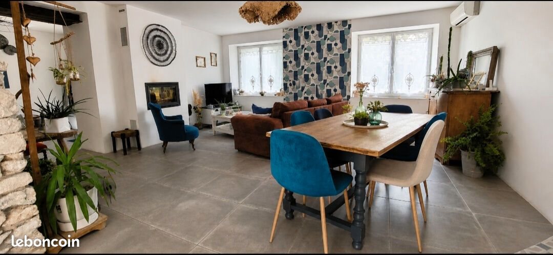 Maison à vendre, 140m², Saint-Augustin-des-Bois