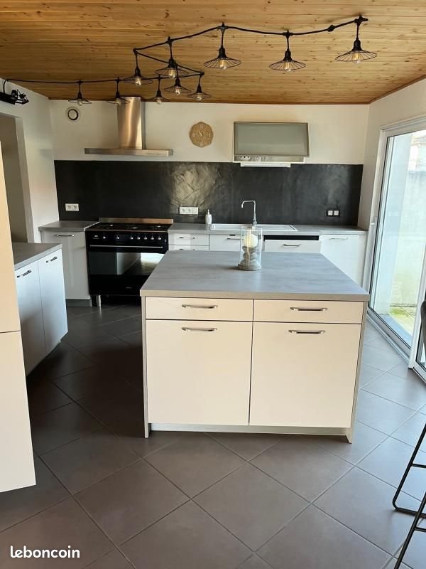Maison à vendre, 135m², Nuaillé-d'Aunis