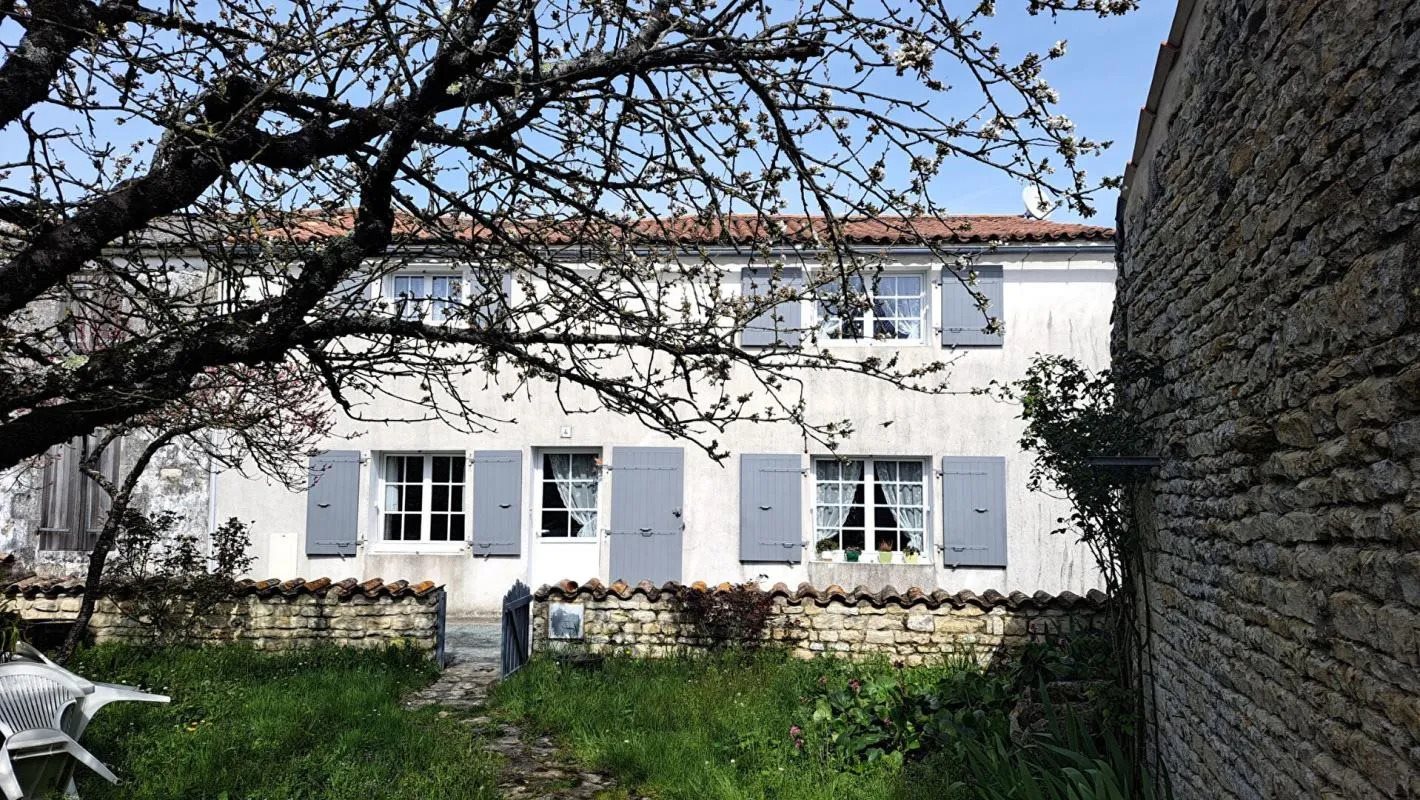 Maison à vendre, 127m², Vérines