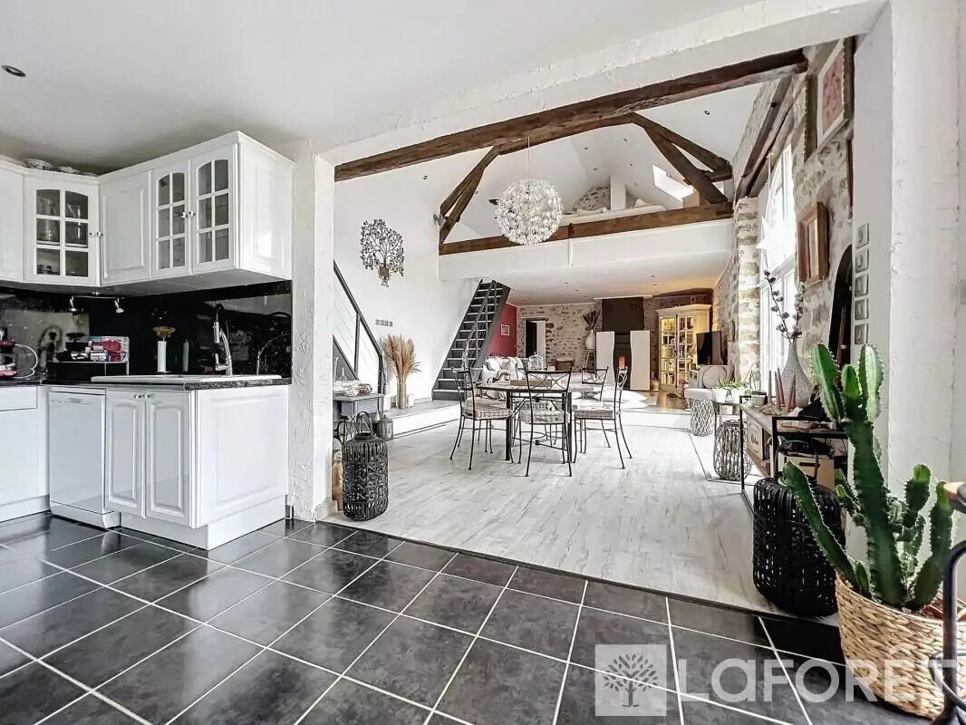 Maison à vendre, 285m², La Grande-Paroisse