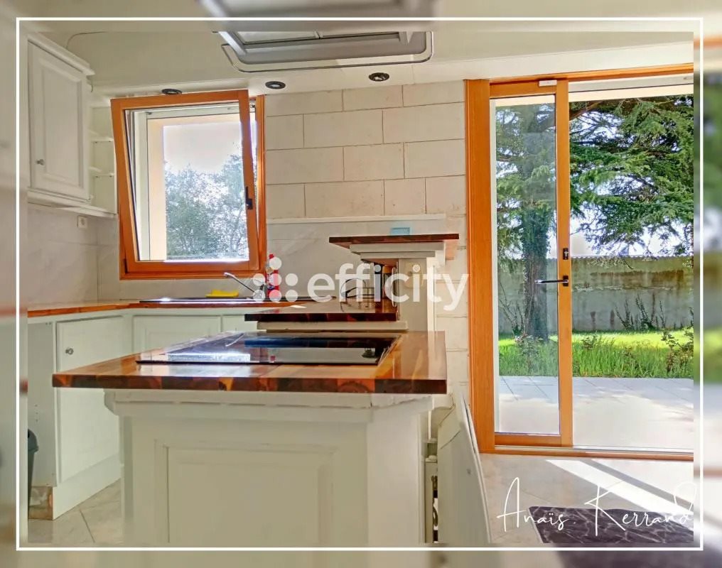 Maison à vendre, 238m², La Bruffière