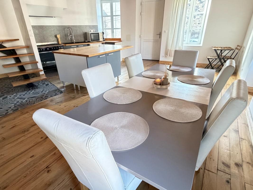 Maison à vendre, 94m², Mirefleurs