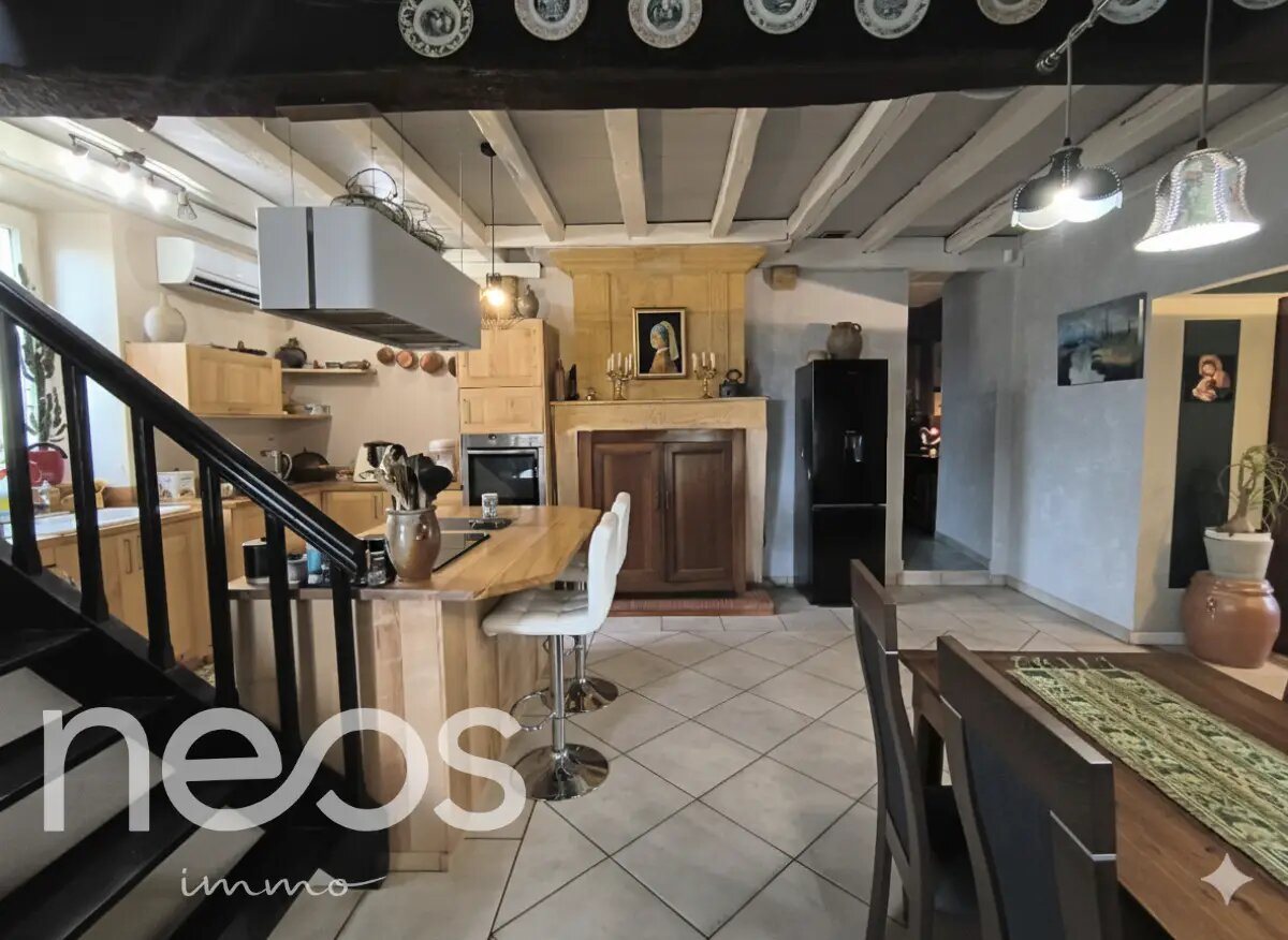 Maison à vendre, 179m², Saint-Pey-de-Castets