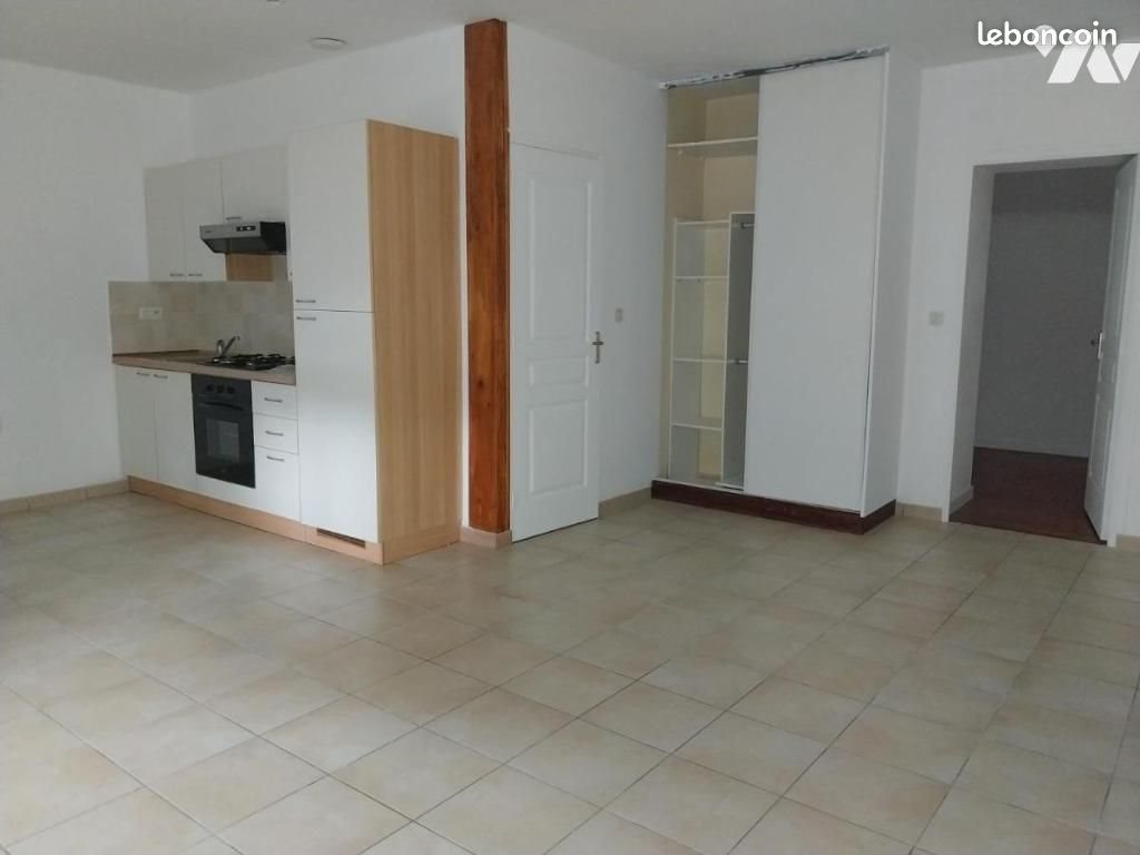 Appartement à louer, 42m², Montfort-sur-Meu