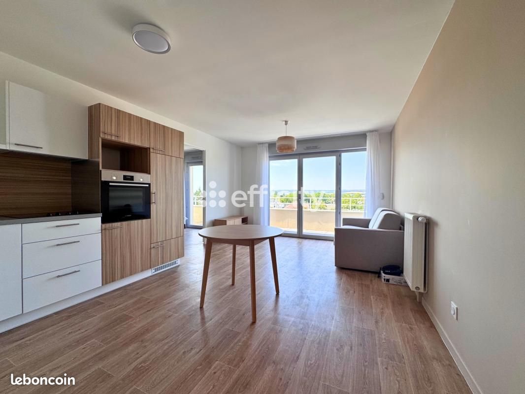 Appartement à louer, 40m², Éragny