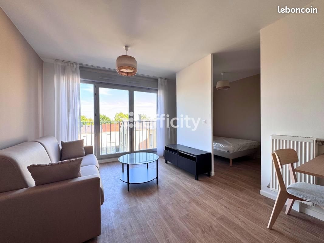 Appartement à louer, 32m², Éragny