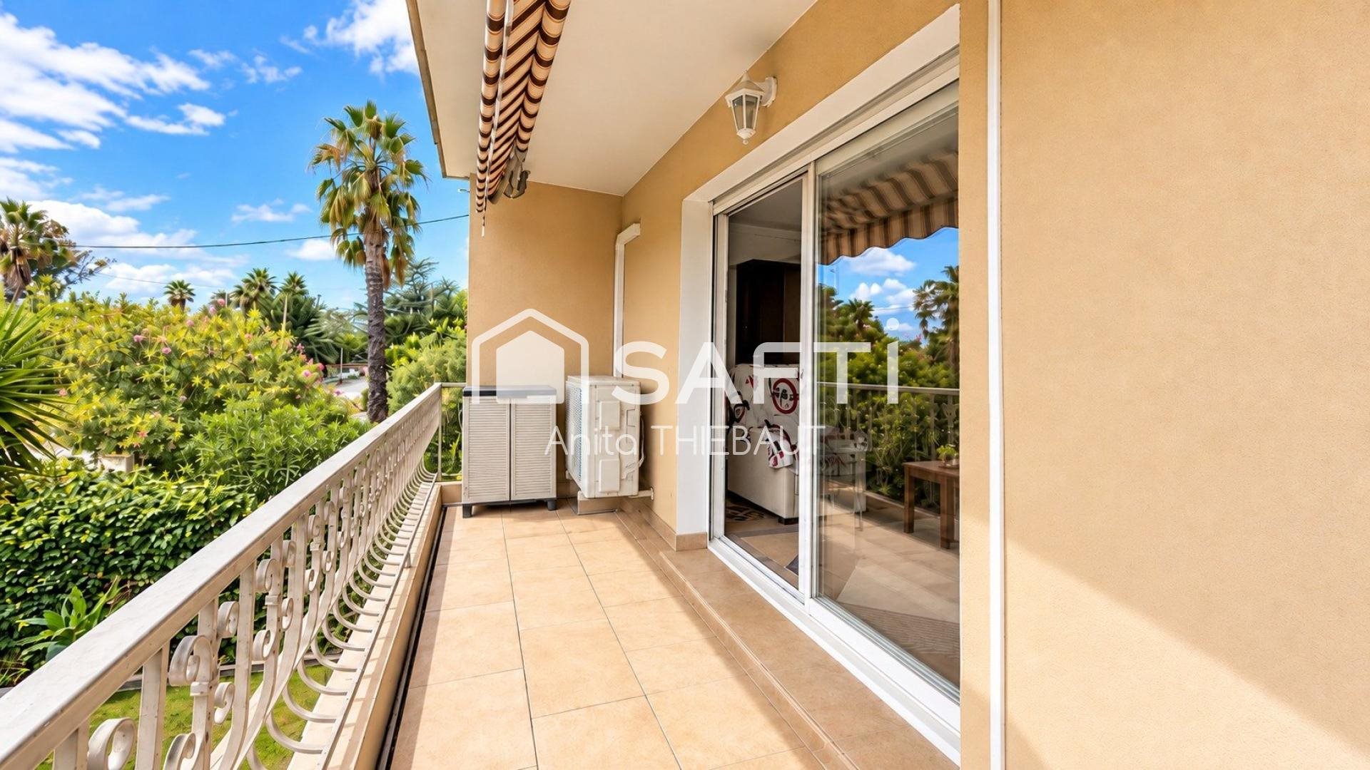 Appartement à vendre, 73m², Fréjus