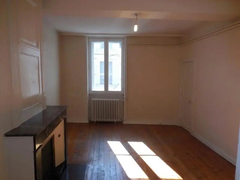 Appartement à louer, 112m², Mâcon