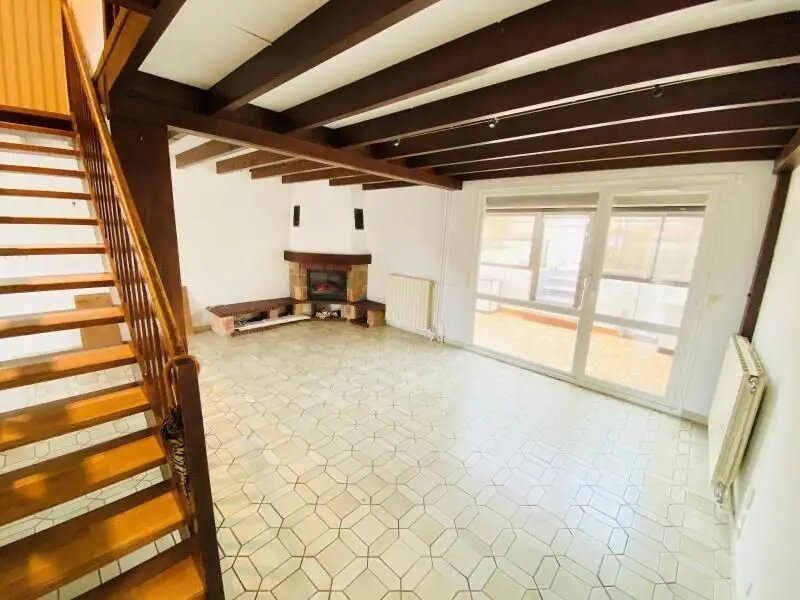 Appartement à louer, 89m², Mâcon