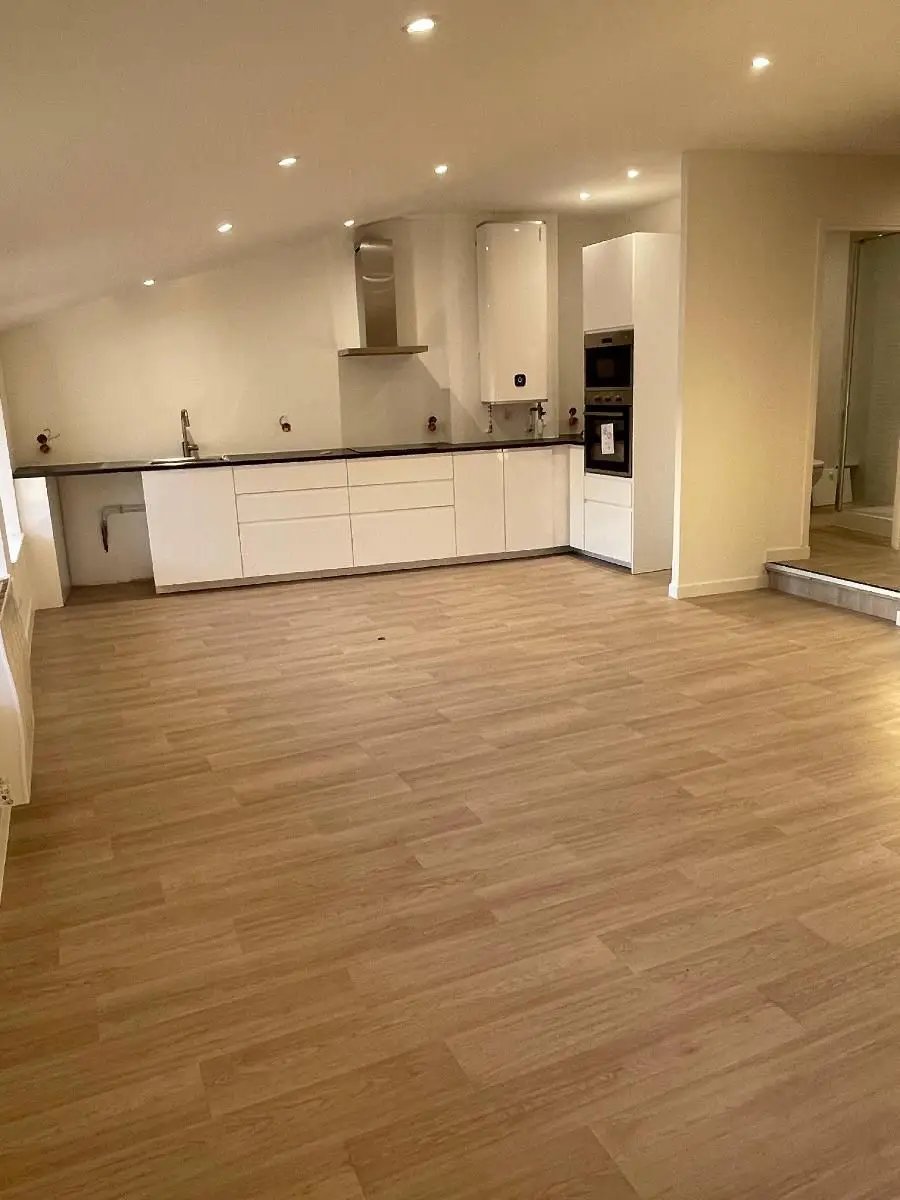 Appartement à louer, 93m², Mâcon