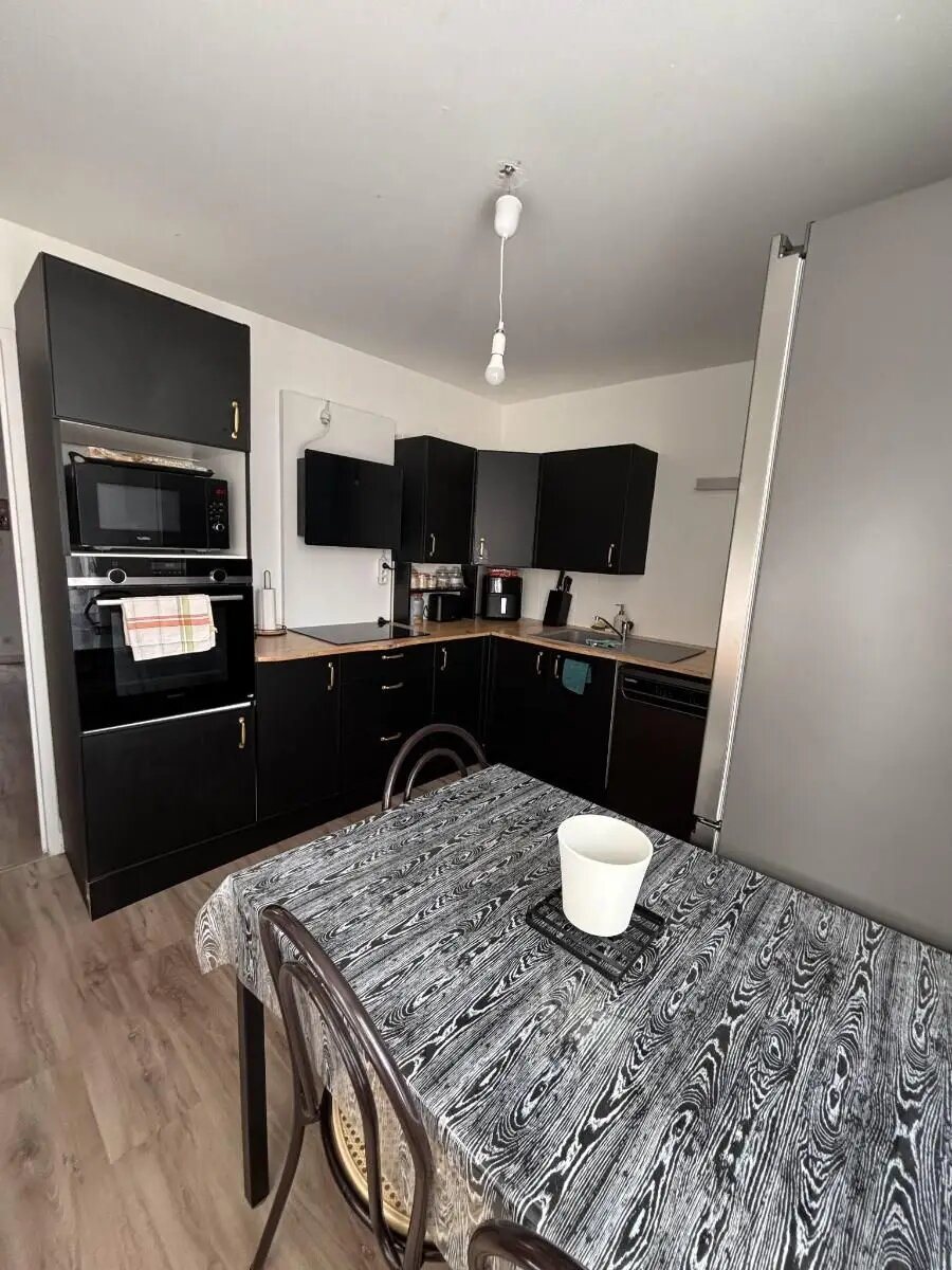 Appartement à louer, 99m², Varennes-lès-Mâcon