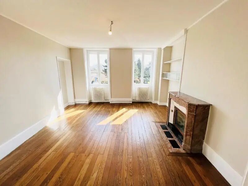 Appartement à louer, 85m², Mâcon