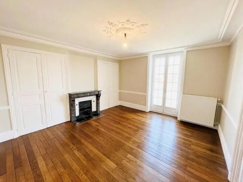 Appartement à louer, 85m², Mâcon