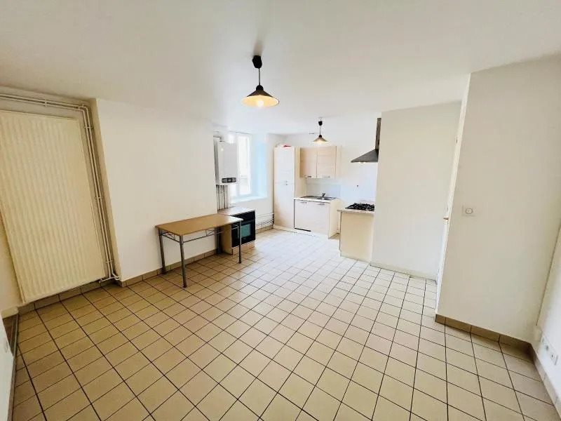 Appartement à louer, 51m², Mâcon