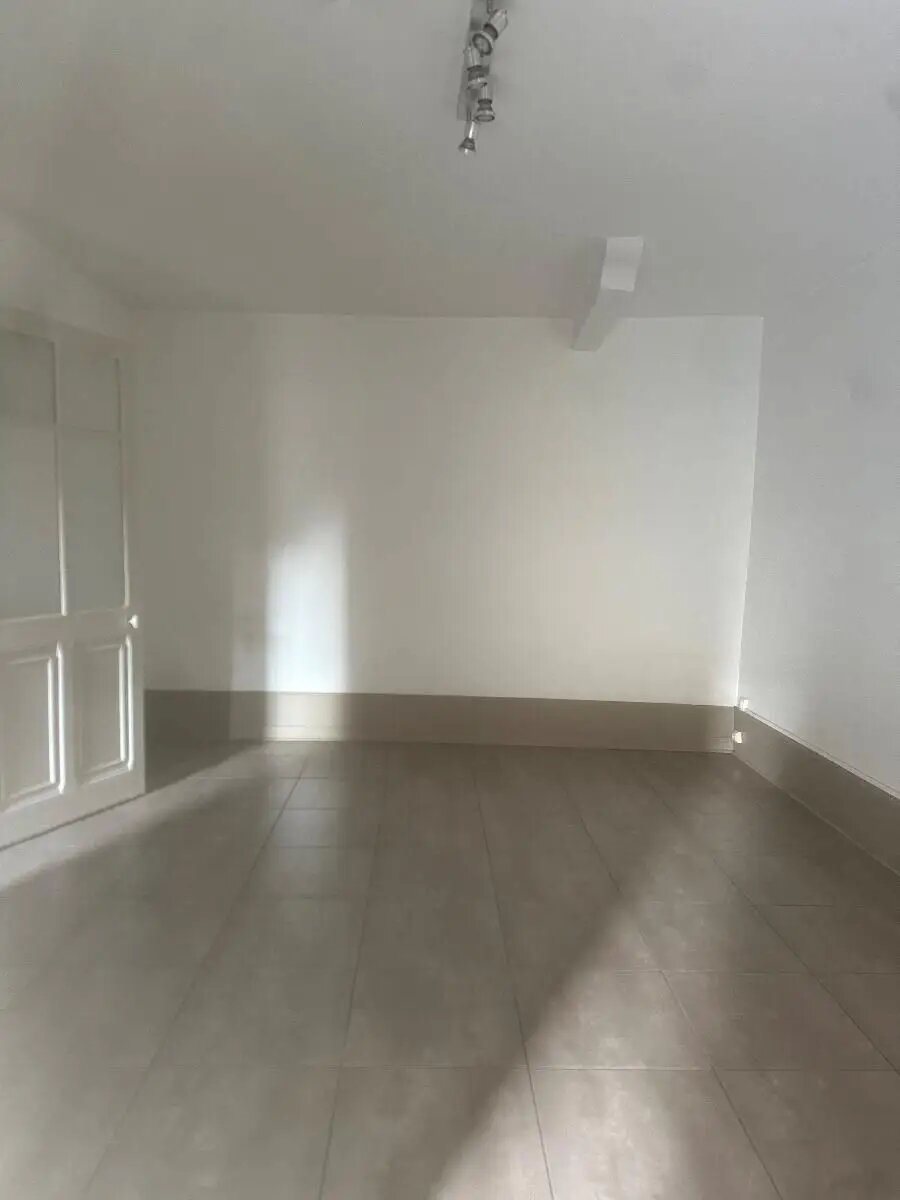 Appartement à louer, 48m², Cluny