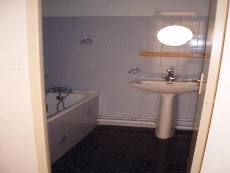 Appartement à louer, 28m², Mâcon