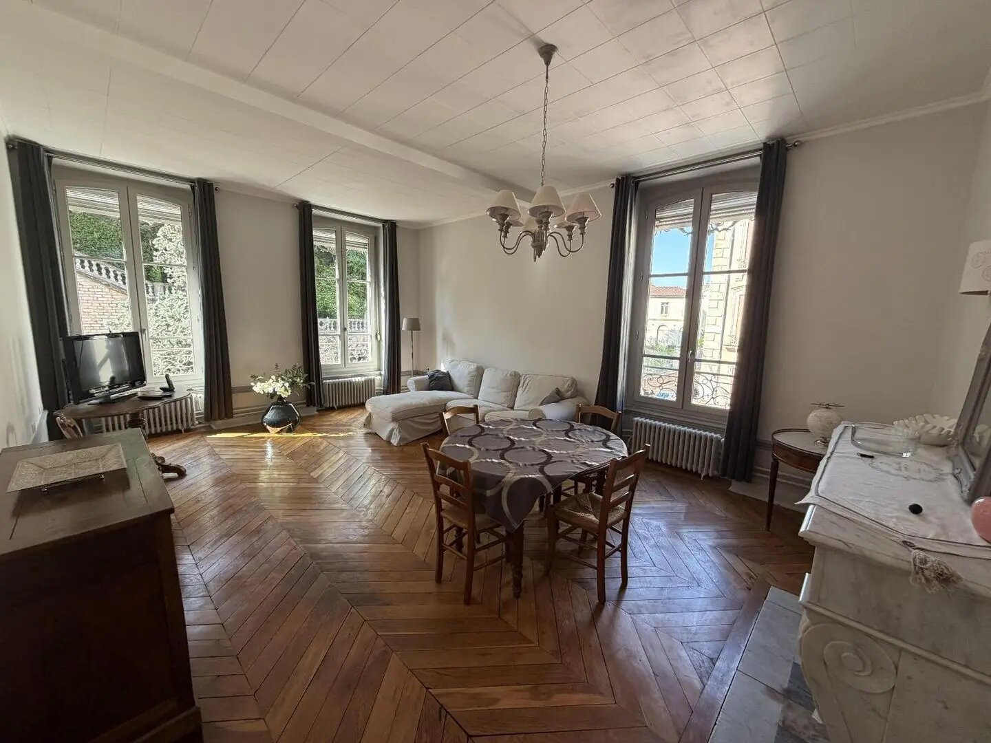 Appartement à louer, 84m², Mâcon
