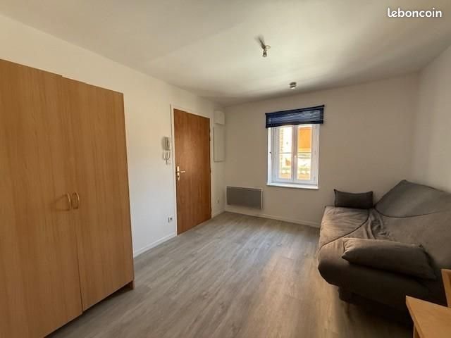 Appartement à louer, 16m², Mâcon