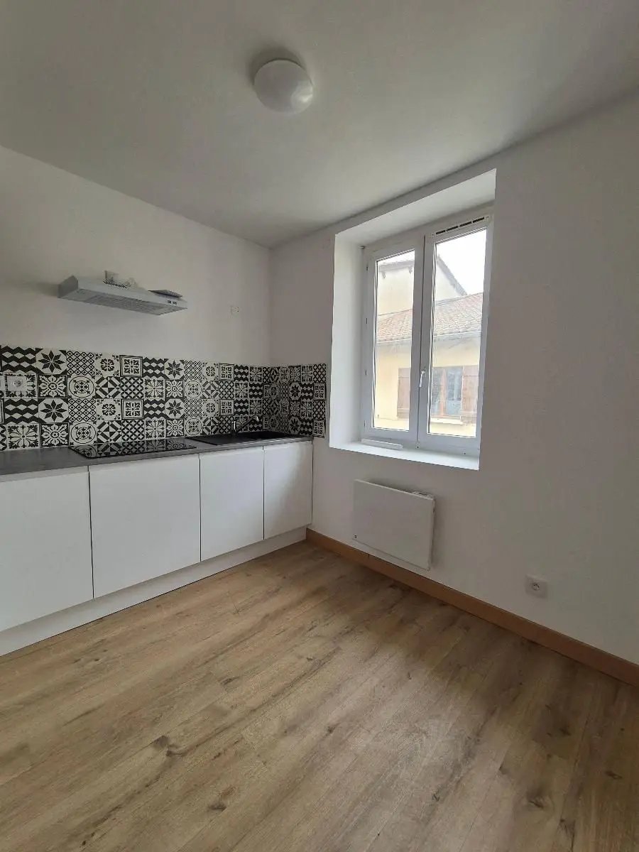 Appartement à louer, 35m², Thoissey