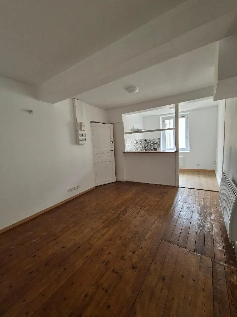 Appartement à louer, 35m², Thoissey