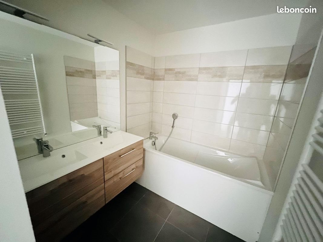 Appartement à louer, 44m², Mâcon