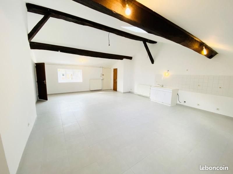 Appartement à louer, 93m², Mâcon