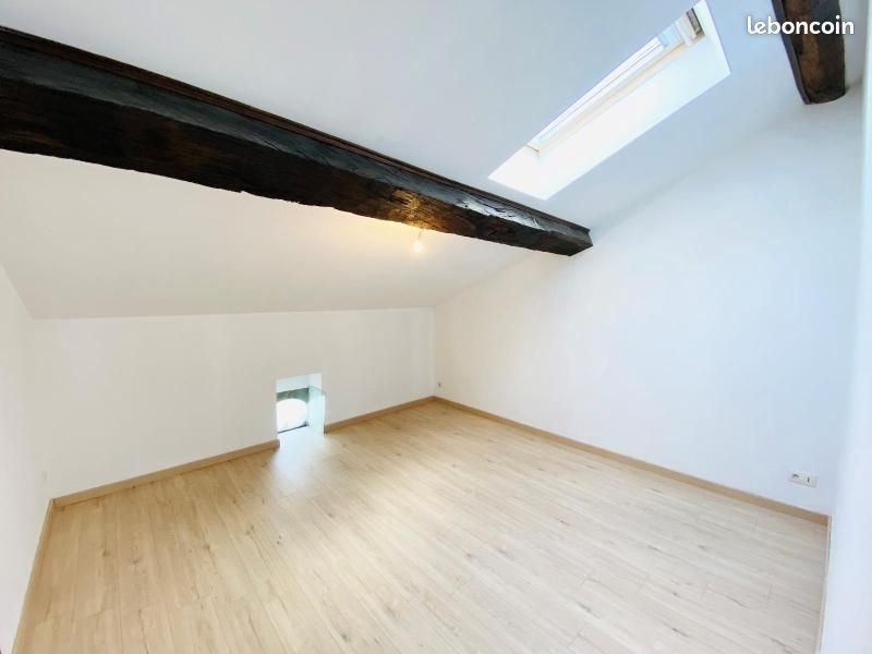 Appartement à louer, 93m², Mâcon