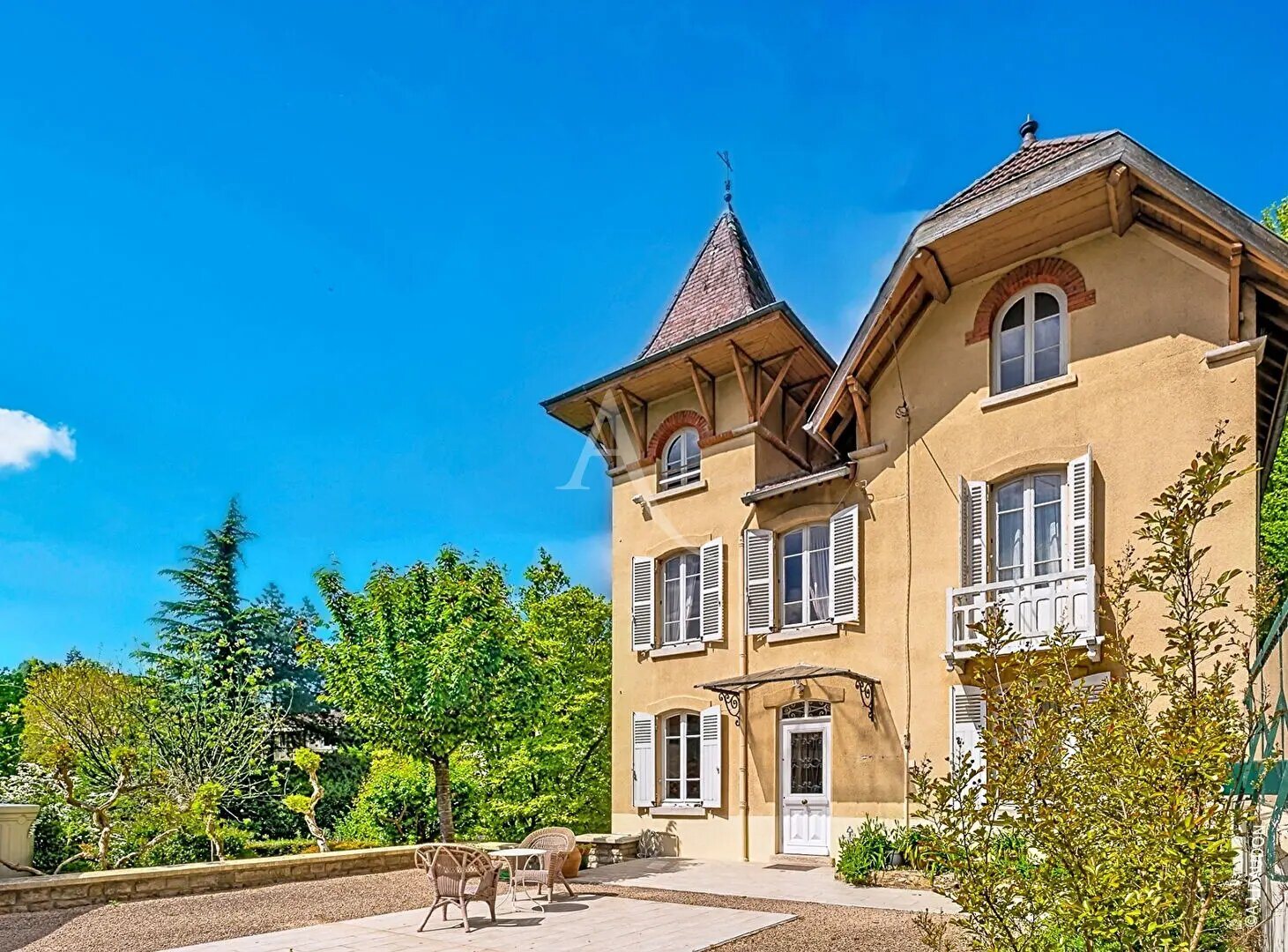 Maison à vendre, 211m², Mâcon
