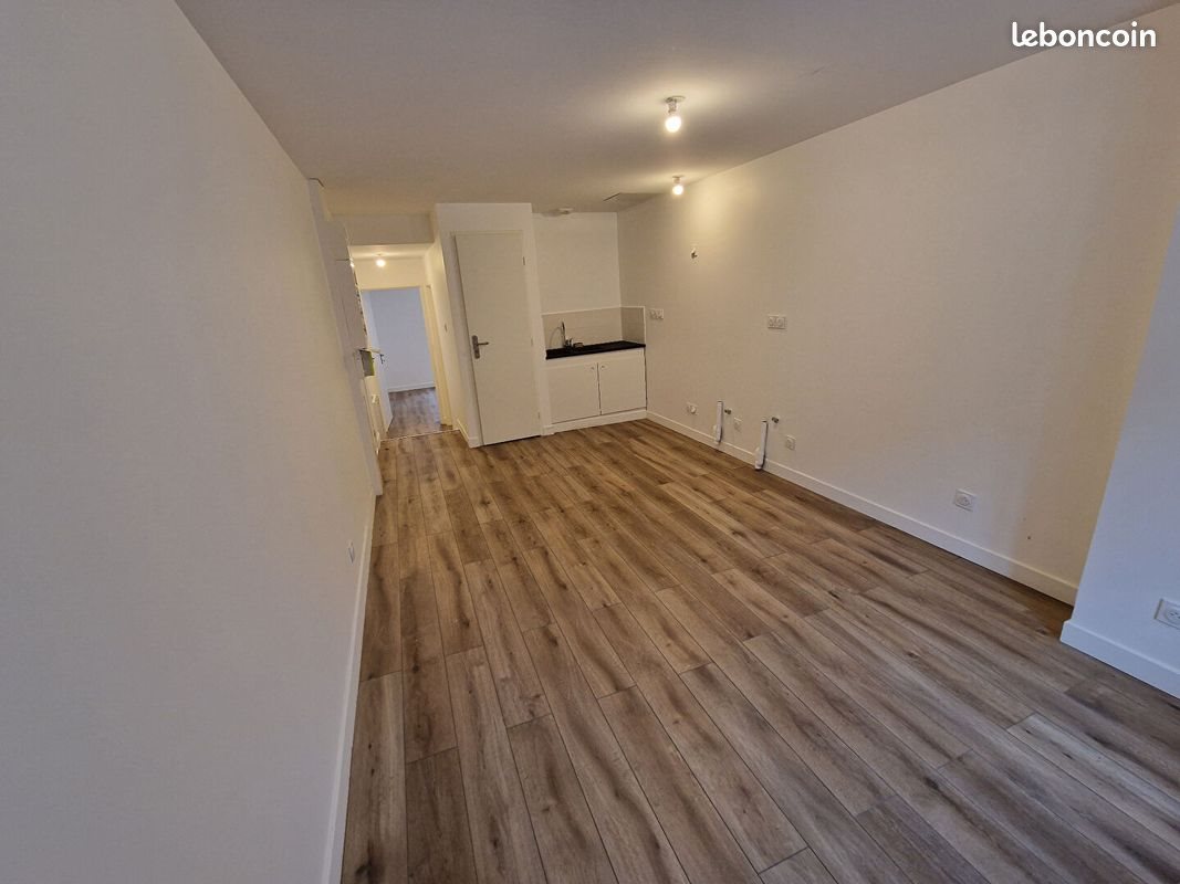 Appartement à louer, 34m², Les Neyrolles