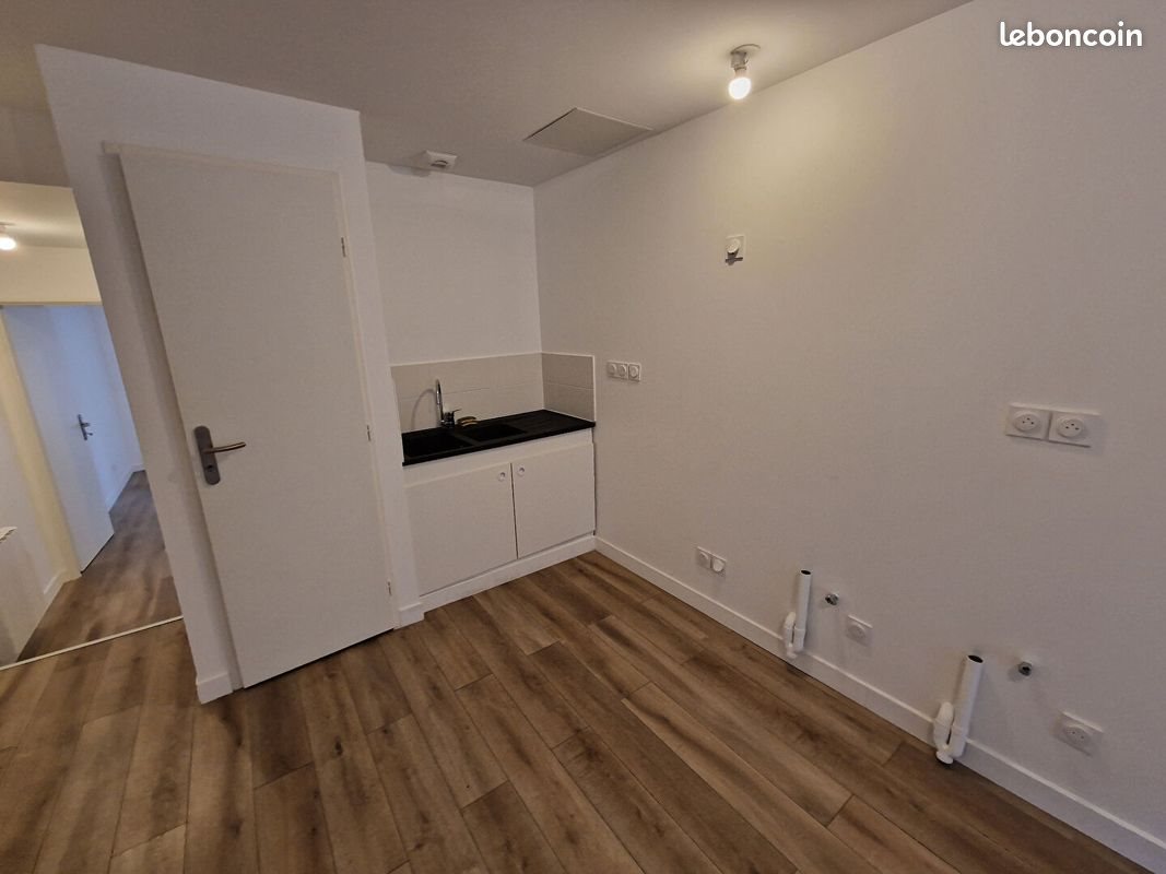 Appartement à louer, 34m², Les Neyrolles