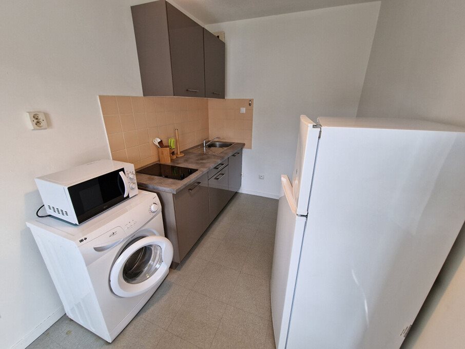 Appartement à louer, 35m², Bellignat