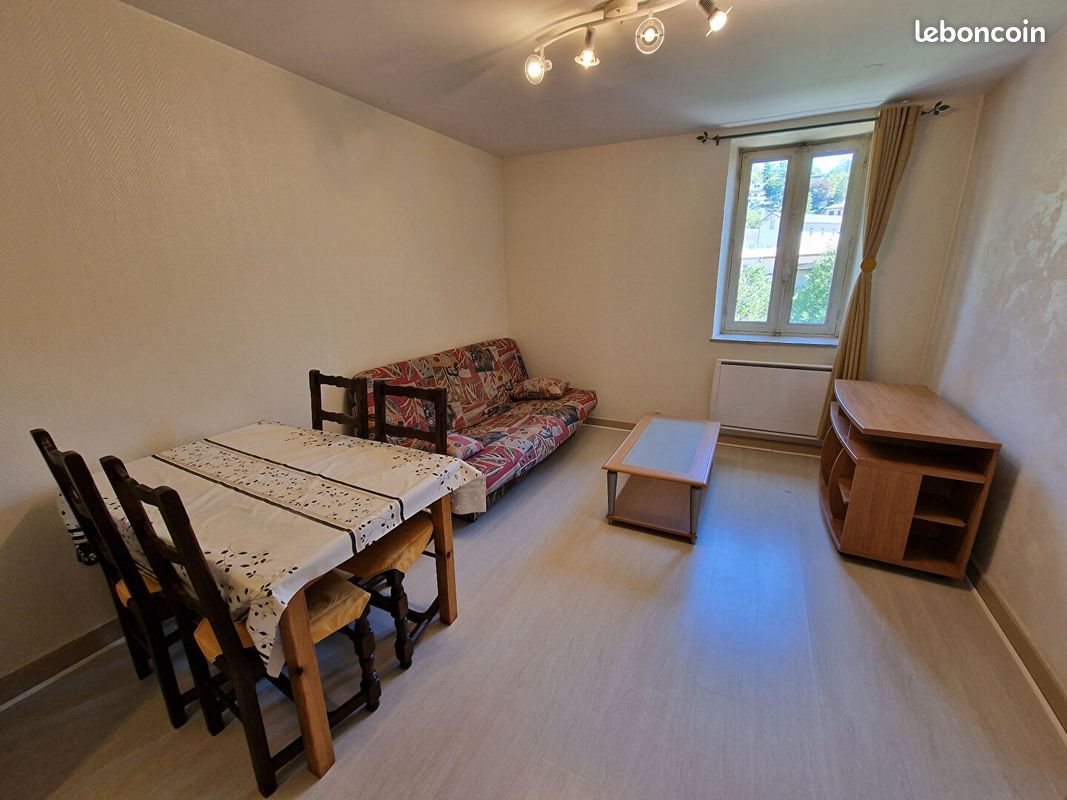 Appartement à louer, 43m², Nantua