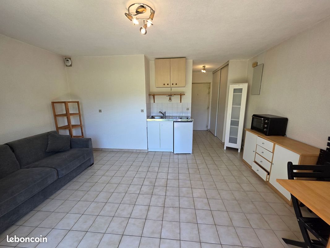 Appartement à louer, 26m², Port