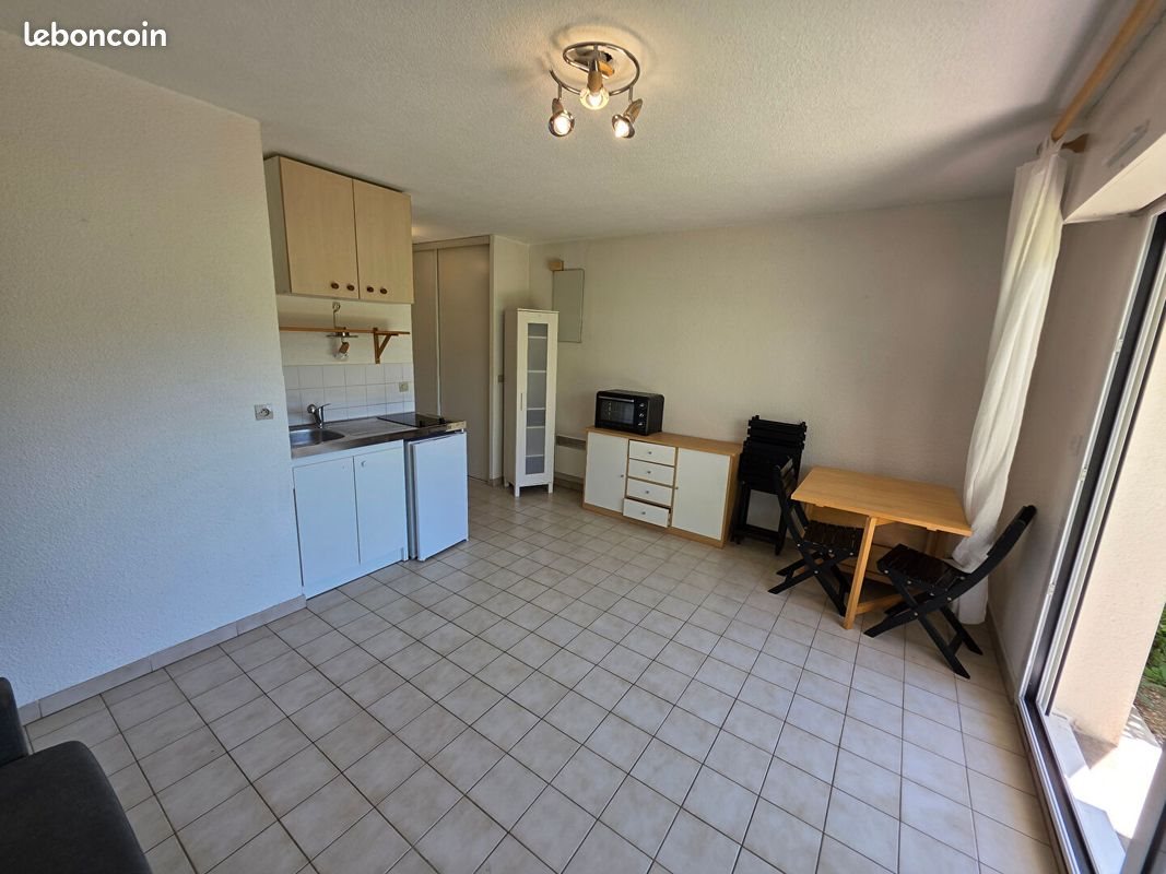Appartement à louer, 26m², Port