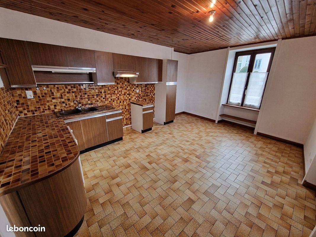 Appartement à louer, 122m², Saint-Martin-du-Frêne