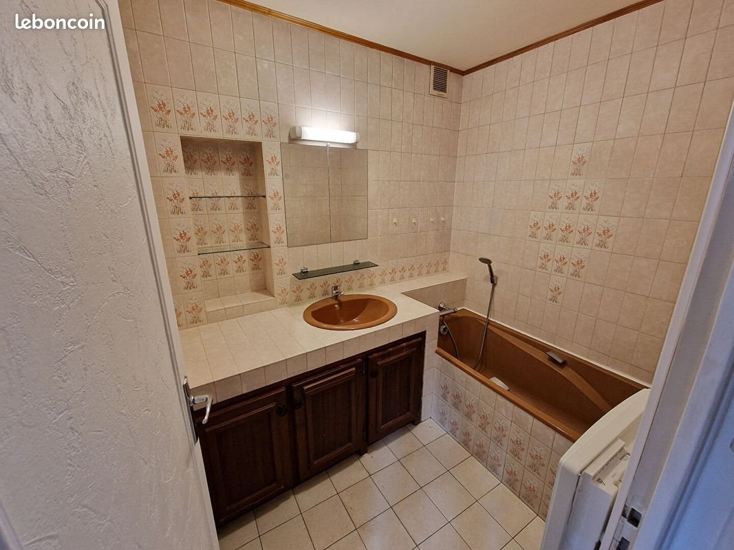 Appartement à louer, 122m², Saint-Martin-du-Frêne