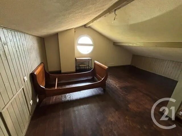 Appartement à louer, 83m², Brénod
