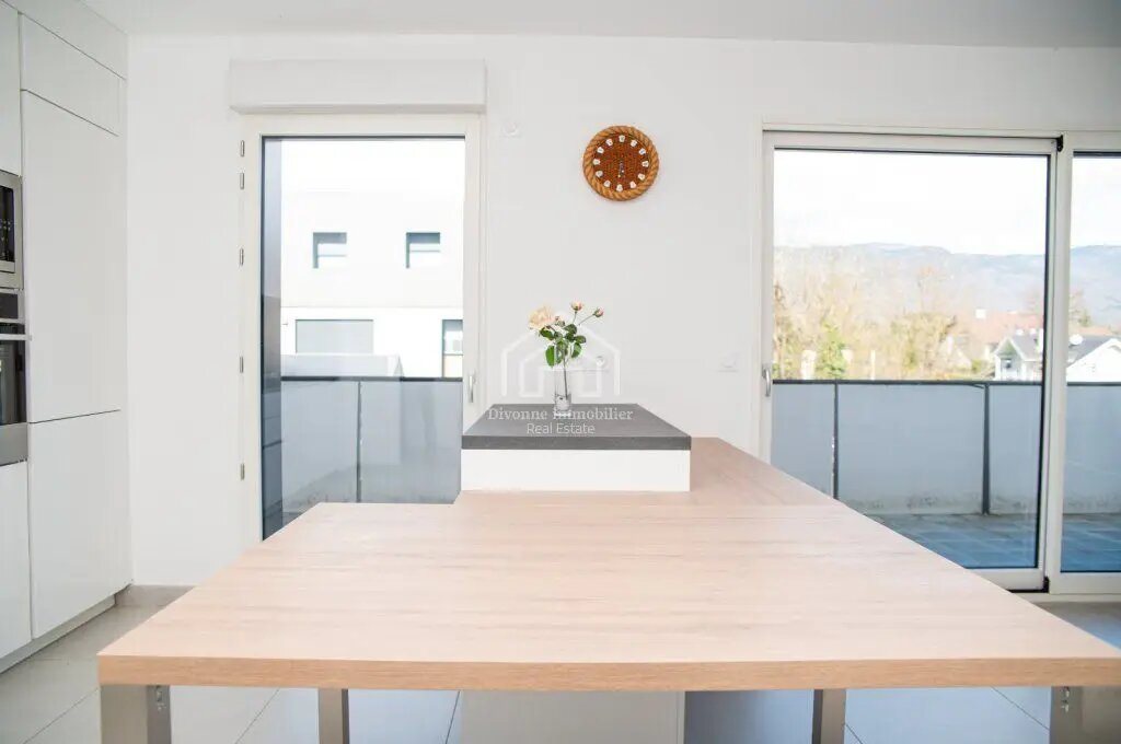 Appartement à vendre, 82m², Divonne-les-Bains