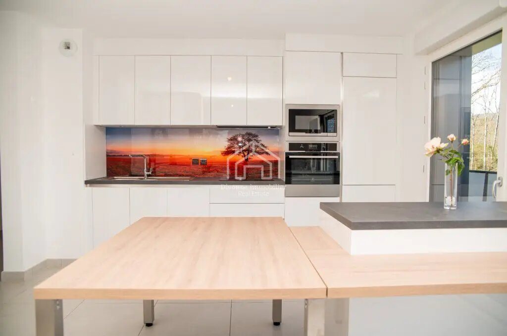 Appartement à vendre, 82m², Divonne-les-Bains