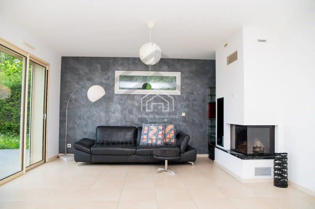 Maison à louer, 163m², Divonne-les-Bains